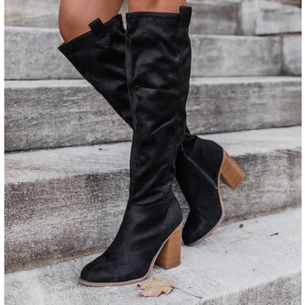 Never worn suede knee high boots